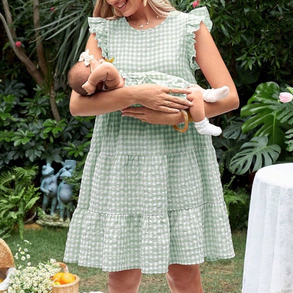 Gingham Print Ruffle Cap Sleeve Ruffle Hem Mini Dress - Picture 2 of 4